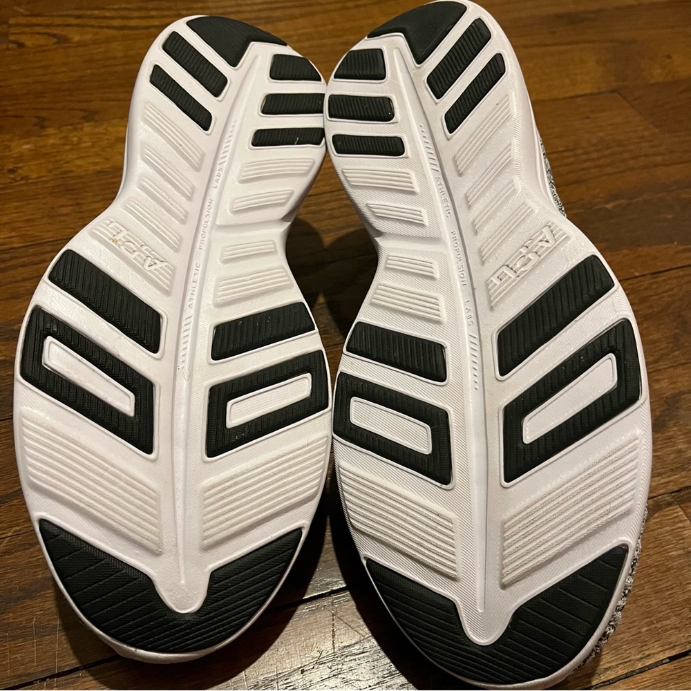 APL TechLoom Phantom Running Shoe - Picture 6 of 8